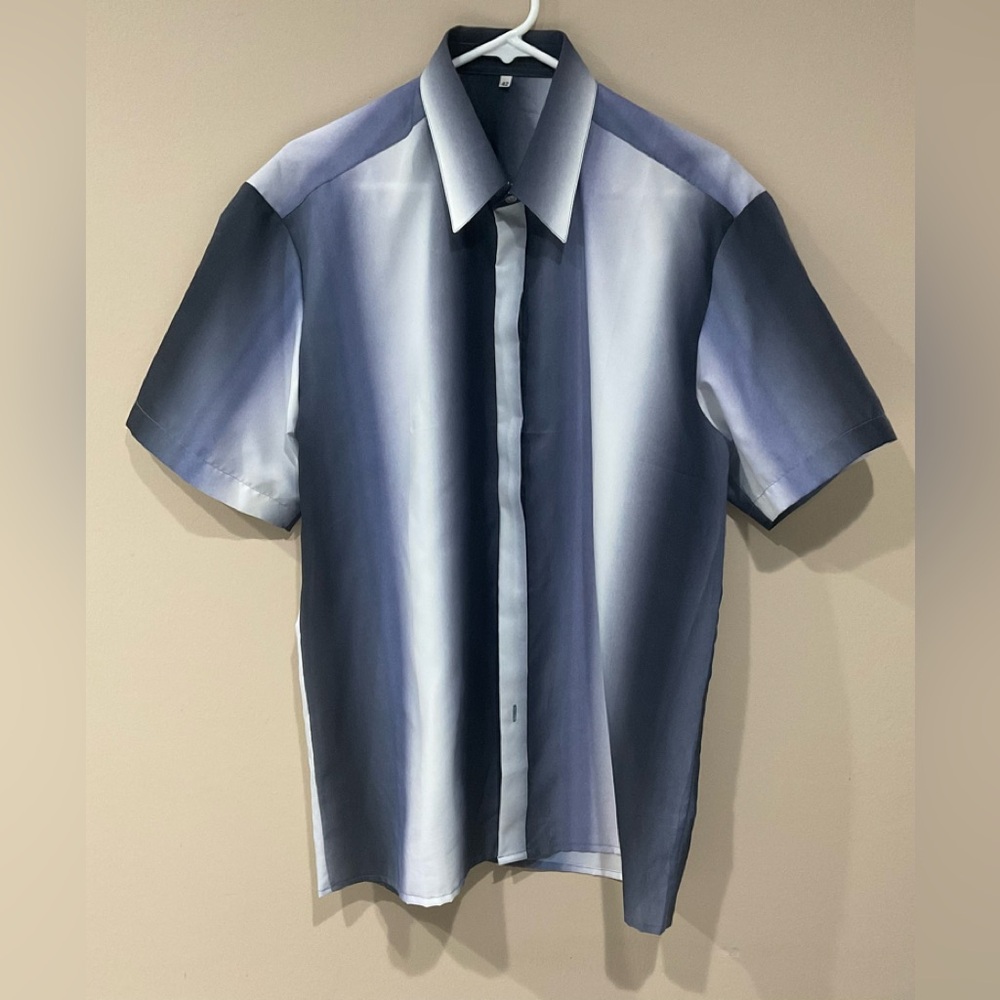 🌱NWOT Men’s Thin Silky Polyester Shirt, Size L